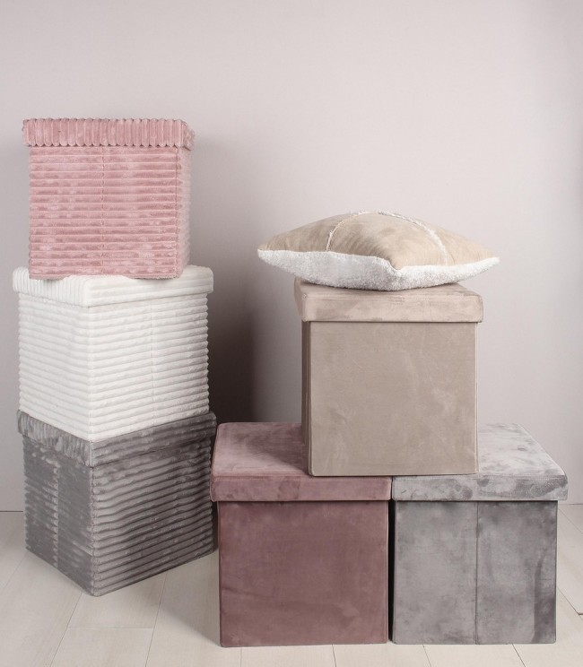 Pouf pieghevole in velluto grigio